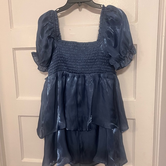 Elegant Blue Mini Dress - Picture 5 of 10